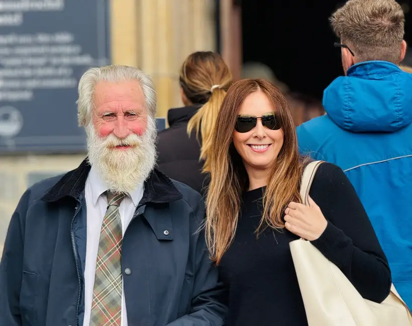 S04E41 – Karen and Matt in Scotland